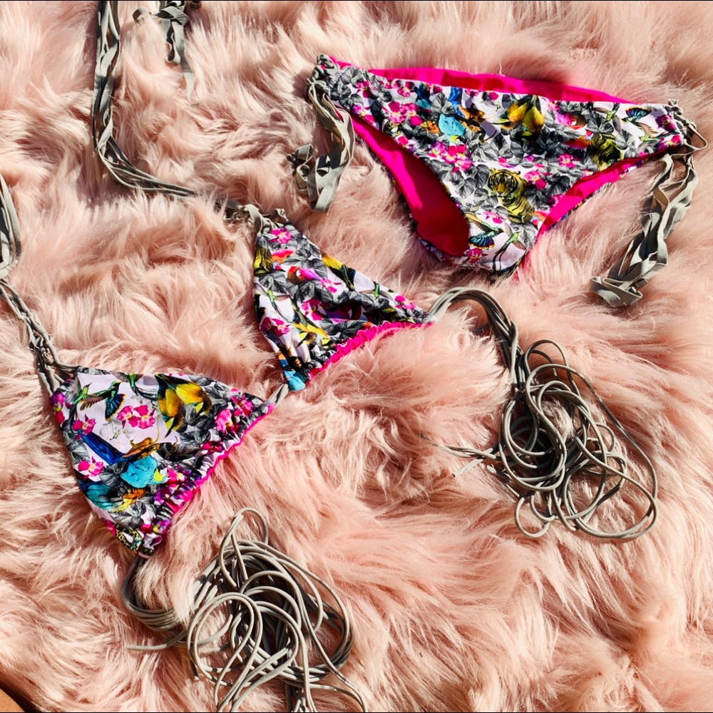 Floral & pink two-piece swimsuit versatile💕